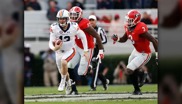 Auburn's Sean White was injured and had an unproductive day in Auburn's loss to Georgia. He's set to pay against Bama. (Source: AP/John Bazemore)