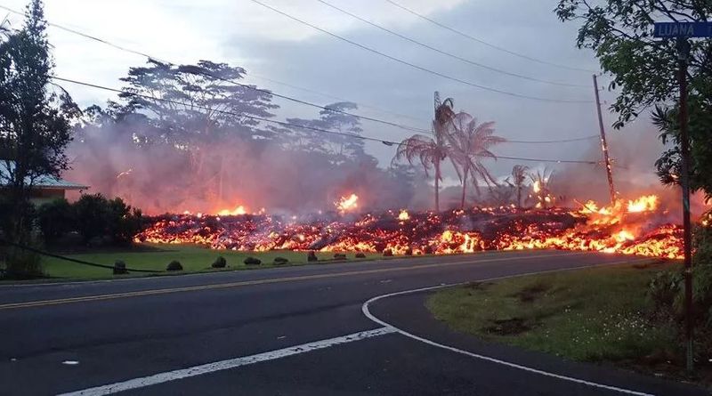 Lava from the recent Kilauea eruption rips through the Puna community (Image: Gregg Chunn)