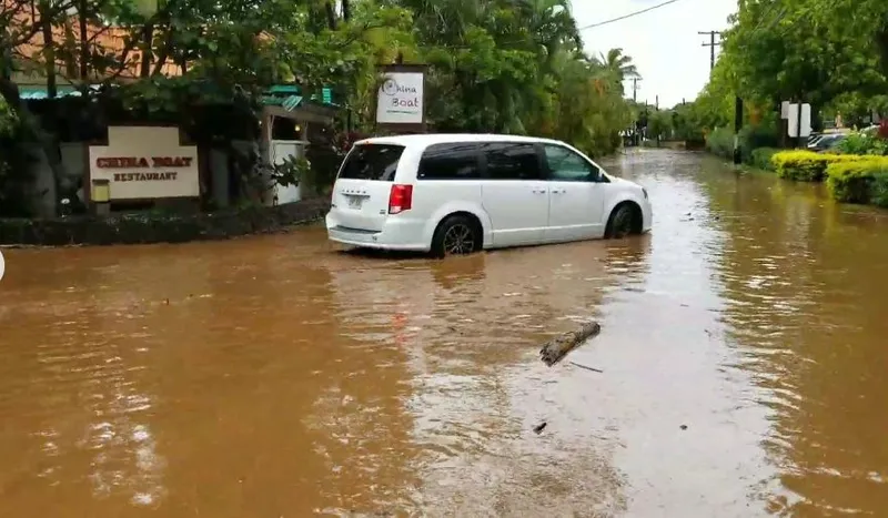 Several cars were swept away in floodwaters on Maui. (Image: Michael McGill)